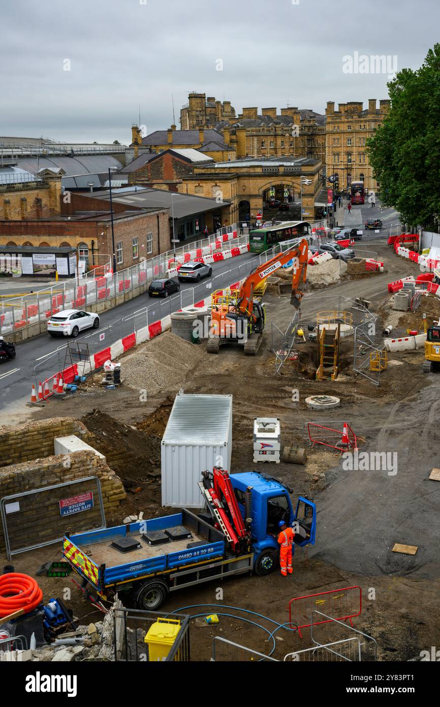 Road improvements work & roadworks for Station Gateway Project (men working, groundworks, machines & machinery) - York, North Yorkshire, England, UK. Stock Photo