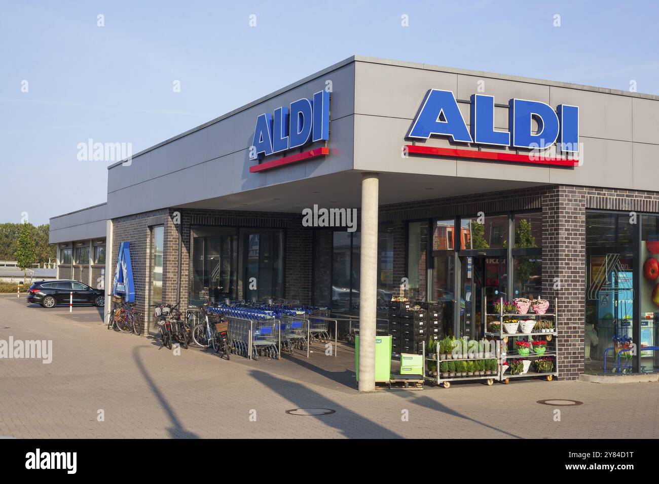 grabgestecke künstlich GRABGESTECK XXL COCOSBLATT Naturdeko Künstliche Blumen Engel Gedenken –  Casa-Poador main image 0