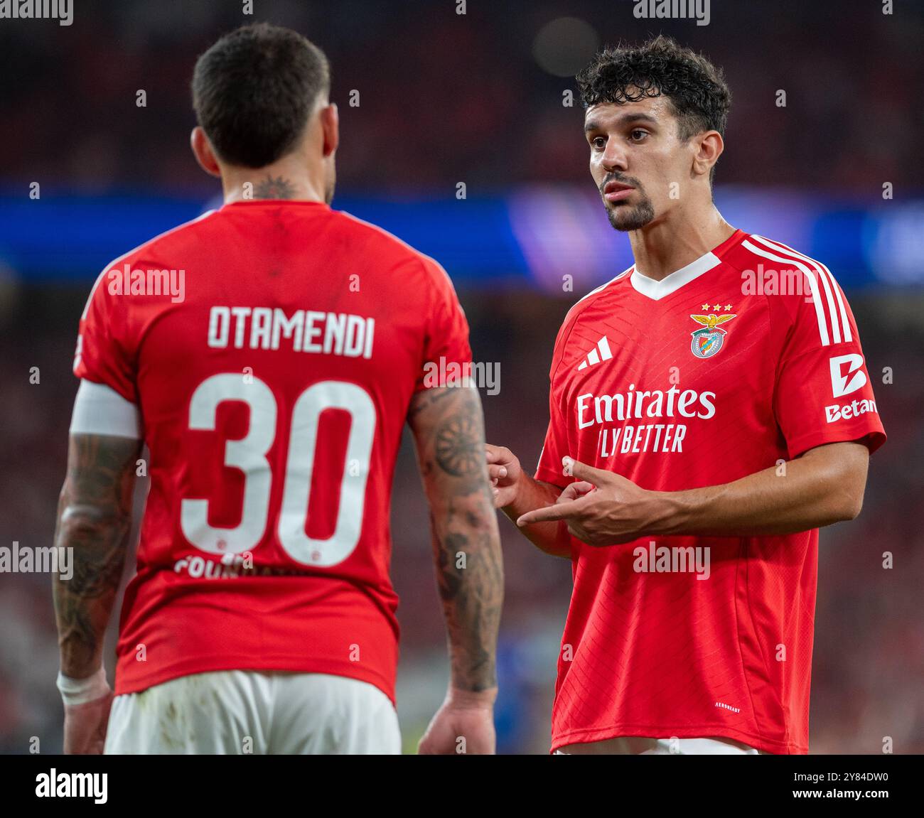 Maillot De Match Porté S.L. Benfica - Nicolás Otamendi (non Lavé) - Portugal Vs Argentine, Liga Portugal
