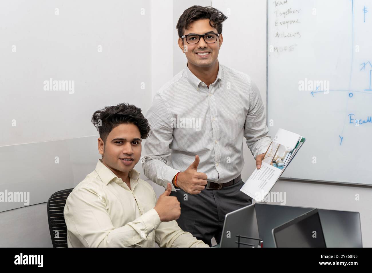 Indian consultant hi-res stock photography and images - Alamy