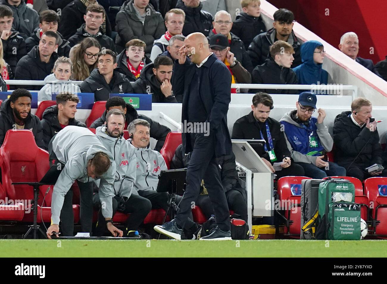 Arne slot liverpool october 2024 hi-res stock photography and images ...