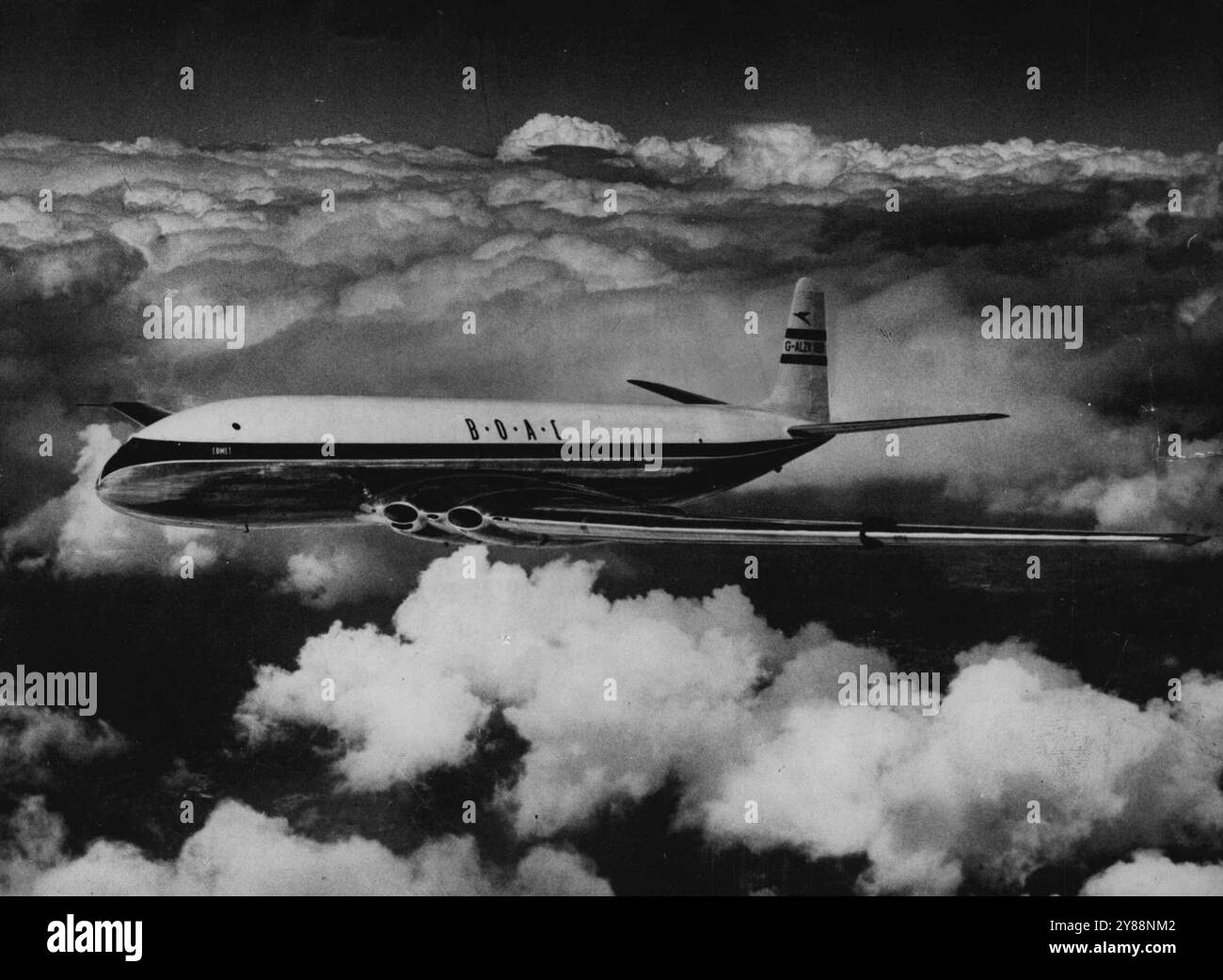 Comet Makes History This Week First Jetliner Service Begins comet-makes-history-this-week-first-jetliner-service-begins
