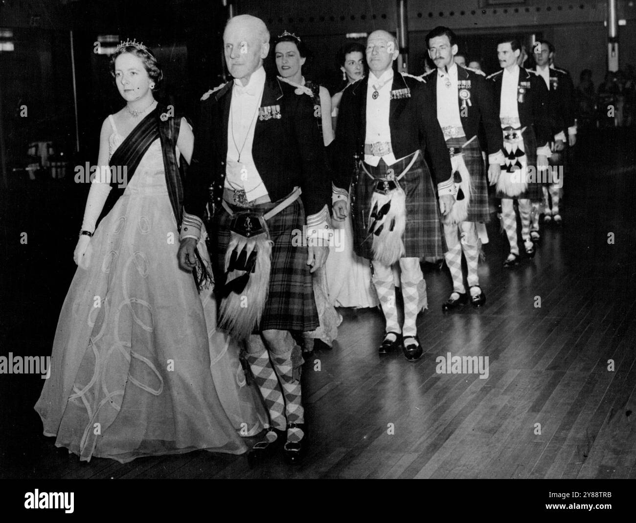 Women scottish dress Black and White Stock Photos & Images - Alamy