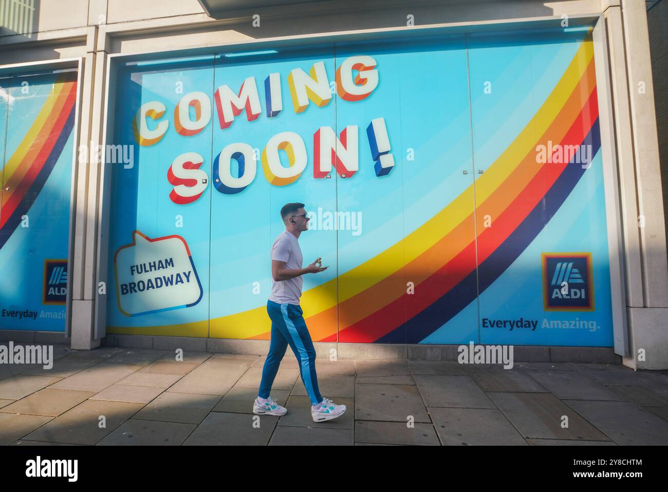 London, UK. 4 October   2024  A new Aldi store is preparing to open  on the site of the former Wilko  store in Fulham Broadway. The German owned discount supermarket is planning to open 23 new stores including three in London  by the end of the year. Credit.Amer Ghazzal/Alamy Live News Stock Photo