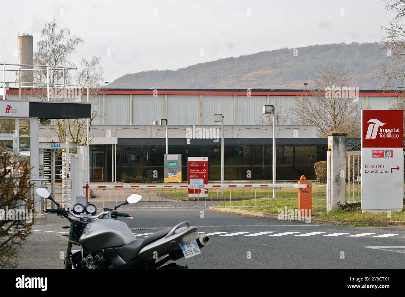 imperial tobacco france Imperial tobacco gauloises hi-res stock photography and images