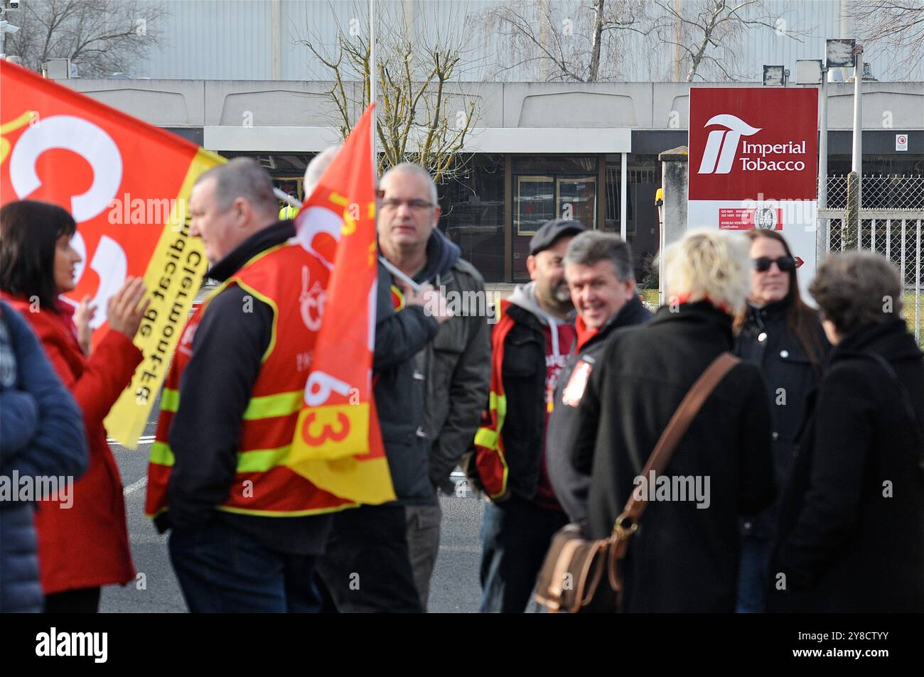 imperial tobacco employees Imperial tobacco gauloises hi-res stock photography and images