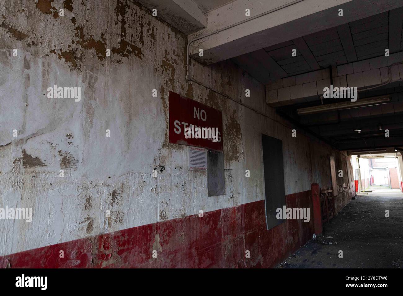 Rotherham, UK. 04th Oct, 2024. View of a sign with inscriptions; 'No ...