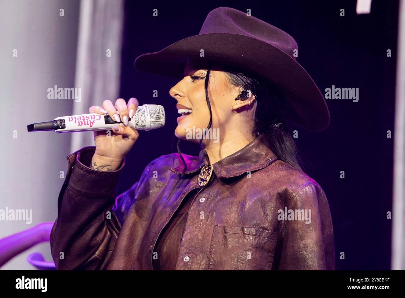 porto-portugal-04th-oct-2024-brazilian-singer-ana-castela-performs