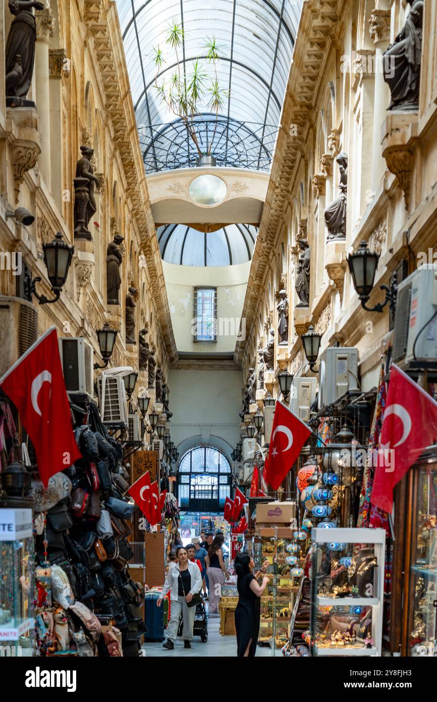 Turkiye. Istanbul. İstiklal Street. Avrupa Pasaji or Europe's Passage is a historic shopping arcade located in the Beyoglu district of Istanbul. Stock Photo