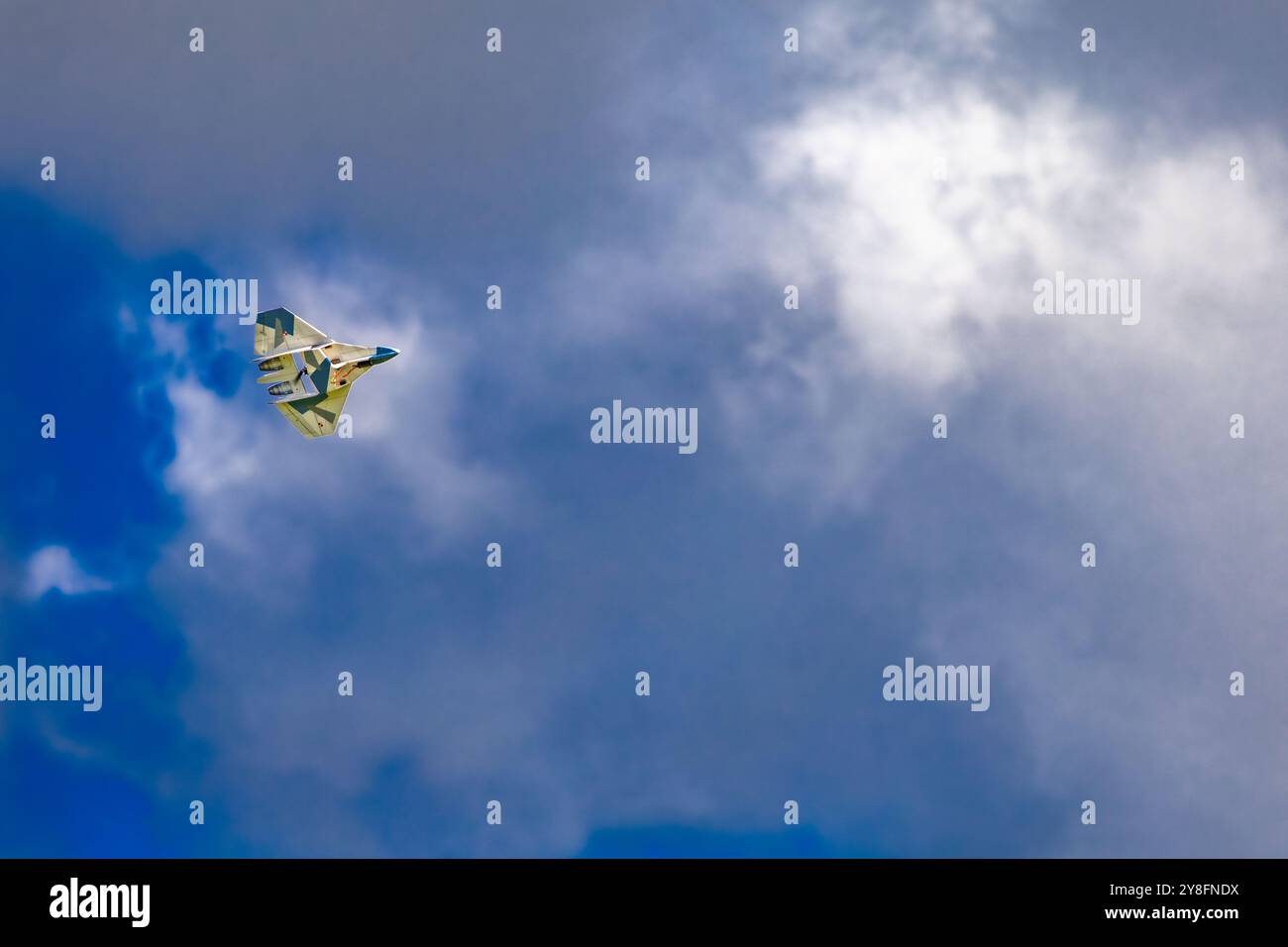 World war ii combat flight simulation hi-res stock photography and ...