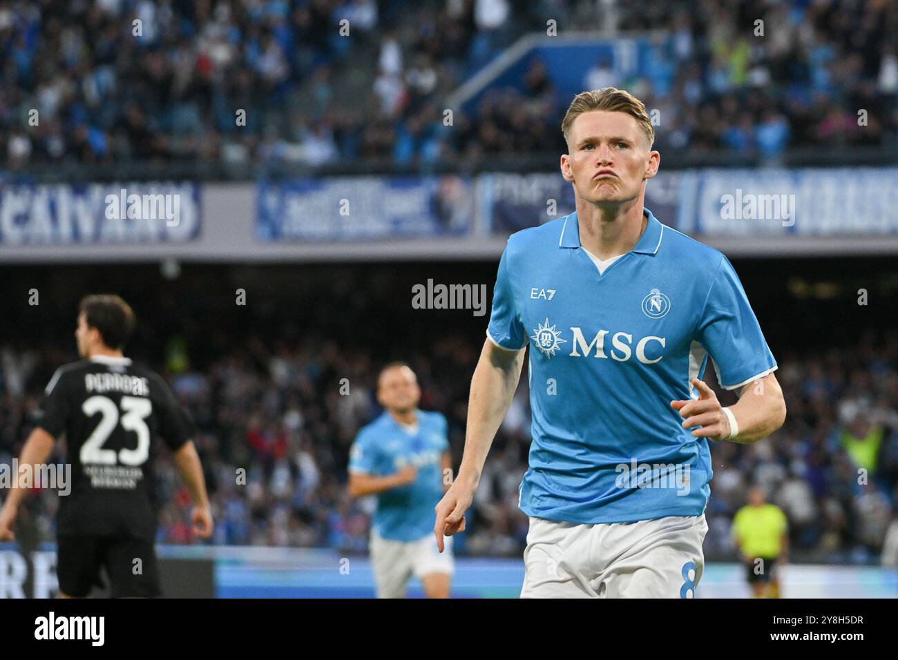 Spectacular Mctominay Scores As Napoli Down Qarabag On Maradona Anniversary Picture Concept Spectacular Mctominay Scores As Napoli Down Qarabag On Maradona Anniversary Picture Concept