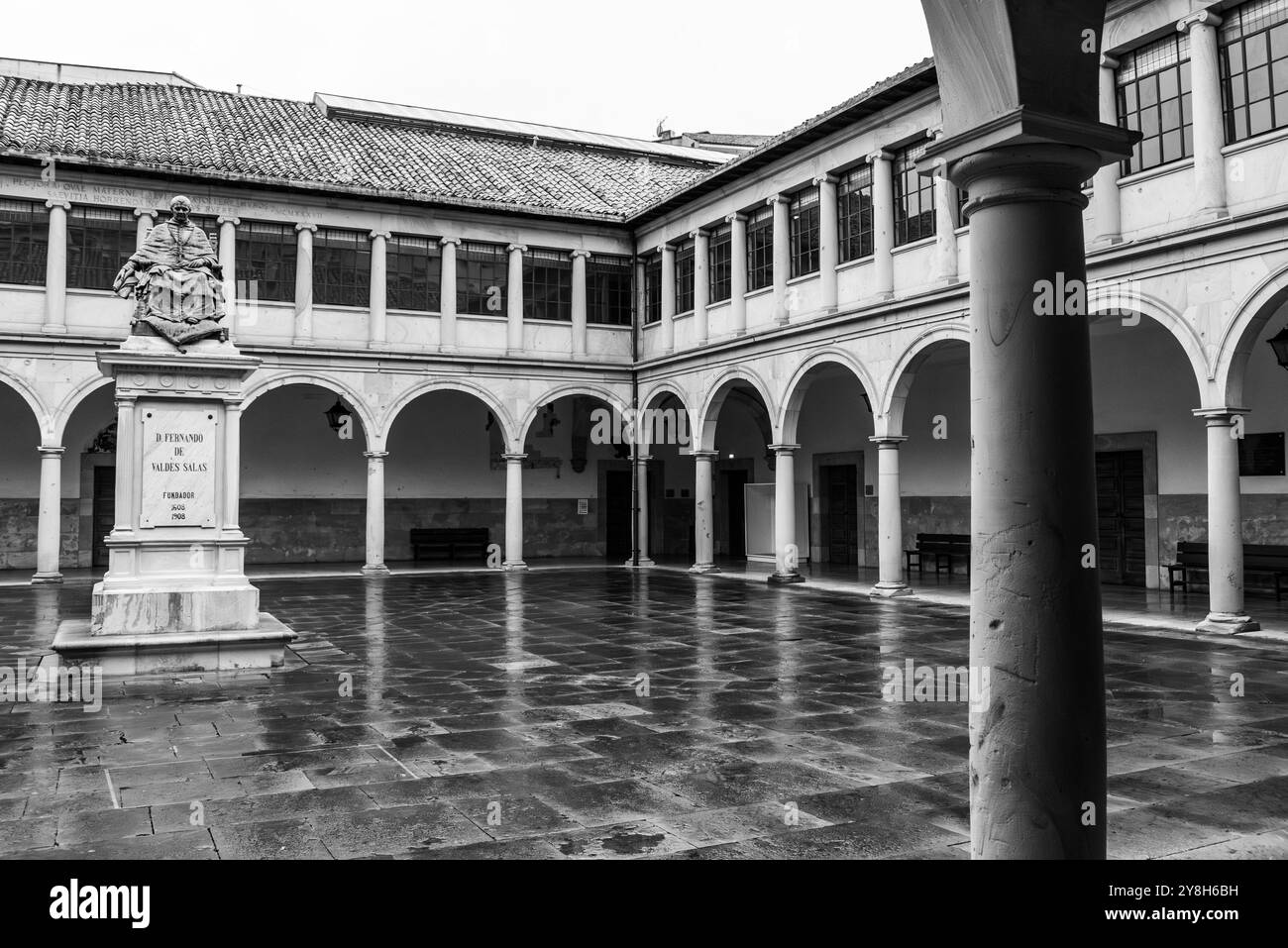 Statue of Valdes Salas at the courtyard of the historic main building of the university of Oviedo, capital city of Asturias in Northern Spain Stock Photo