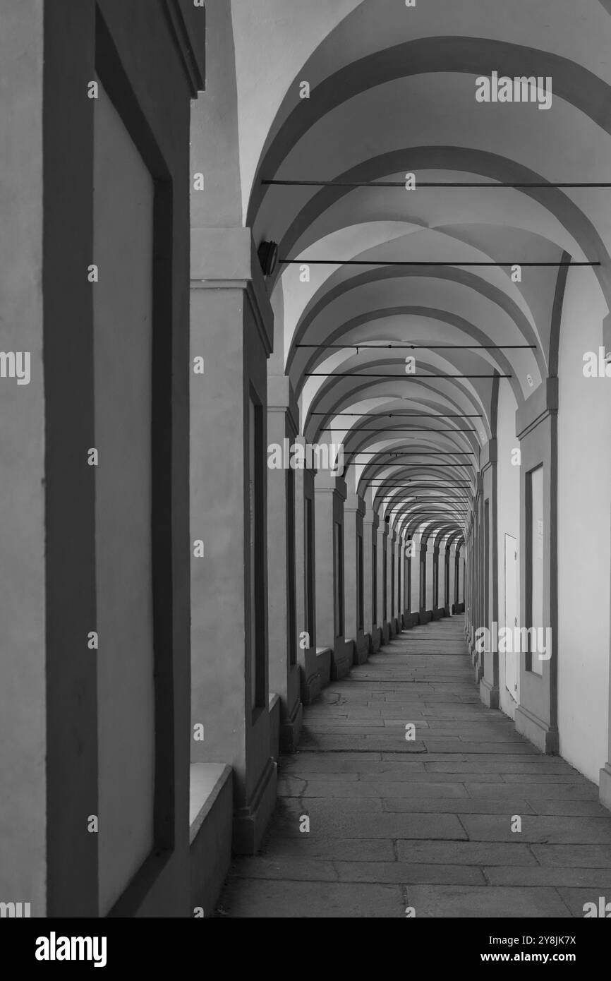portico-di-san-luca-which-is-famous-for-being-the-longest-covered