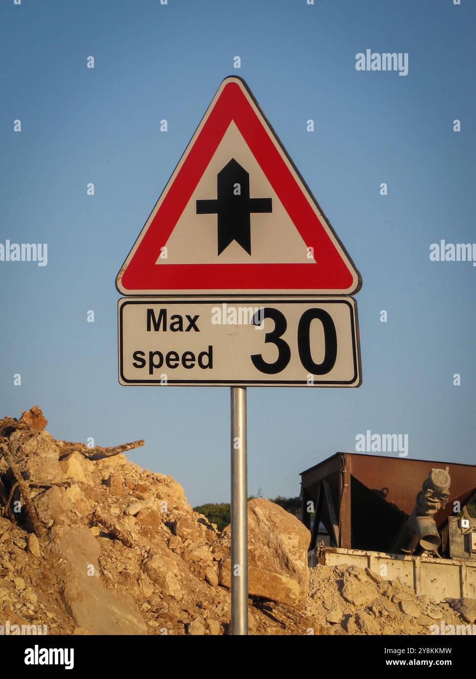Pedestrian crossing sign red triangle hi-res stock photography and ...