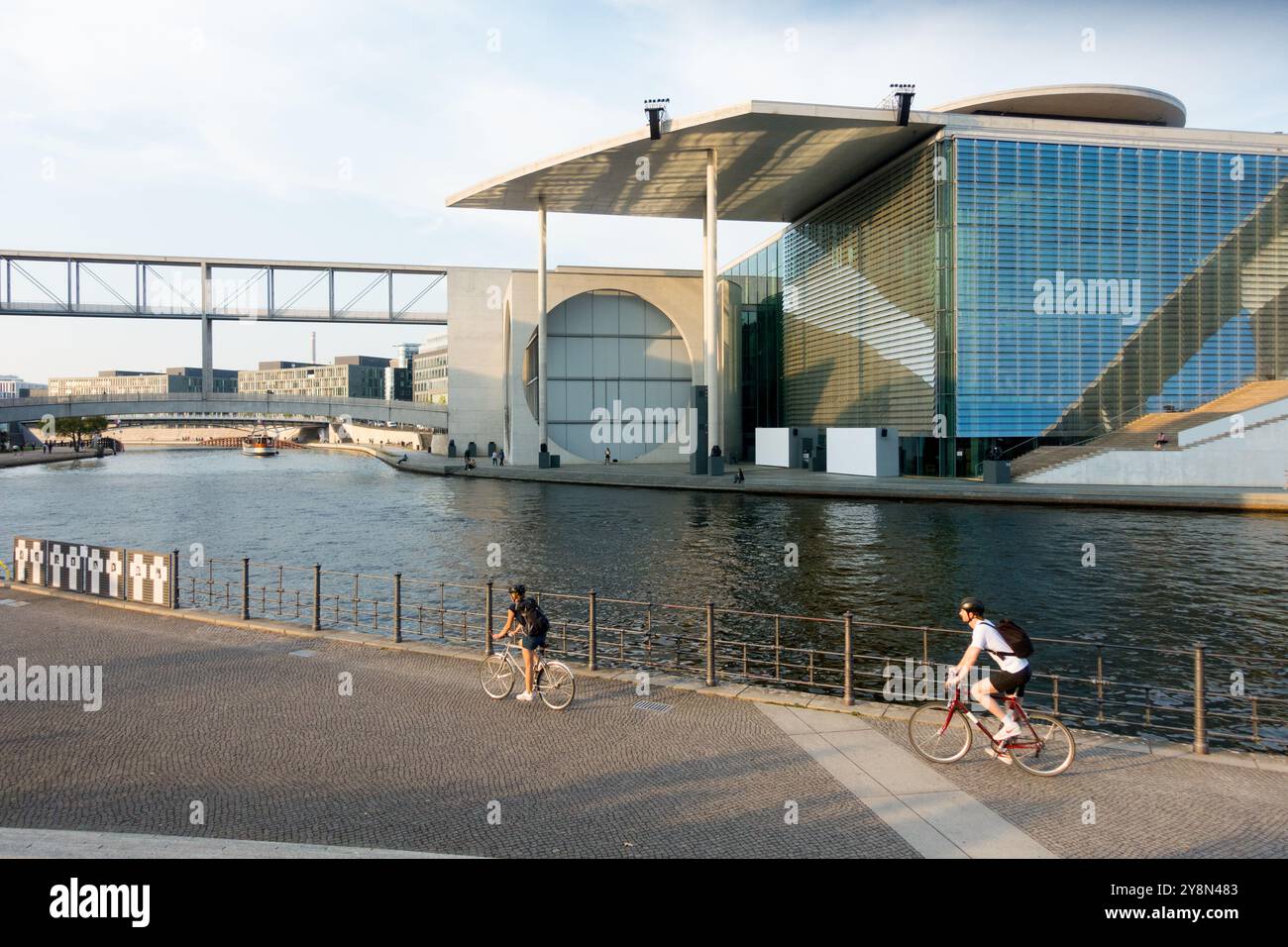 Marie-Elisabeth-Lueders-Haus Berlin River Spree Berlin Germany Tourist Bikers Stock Photo