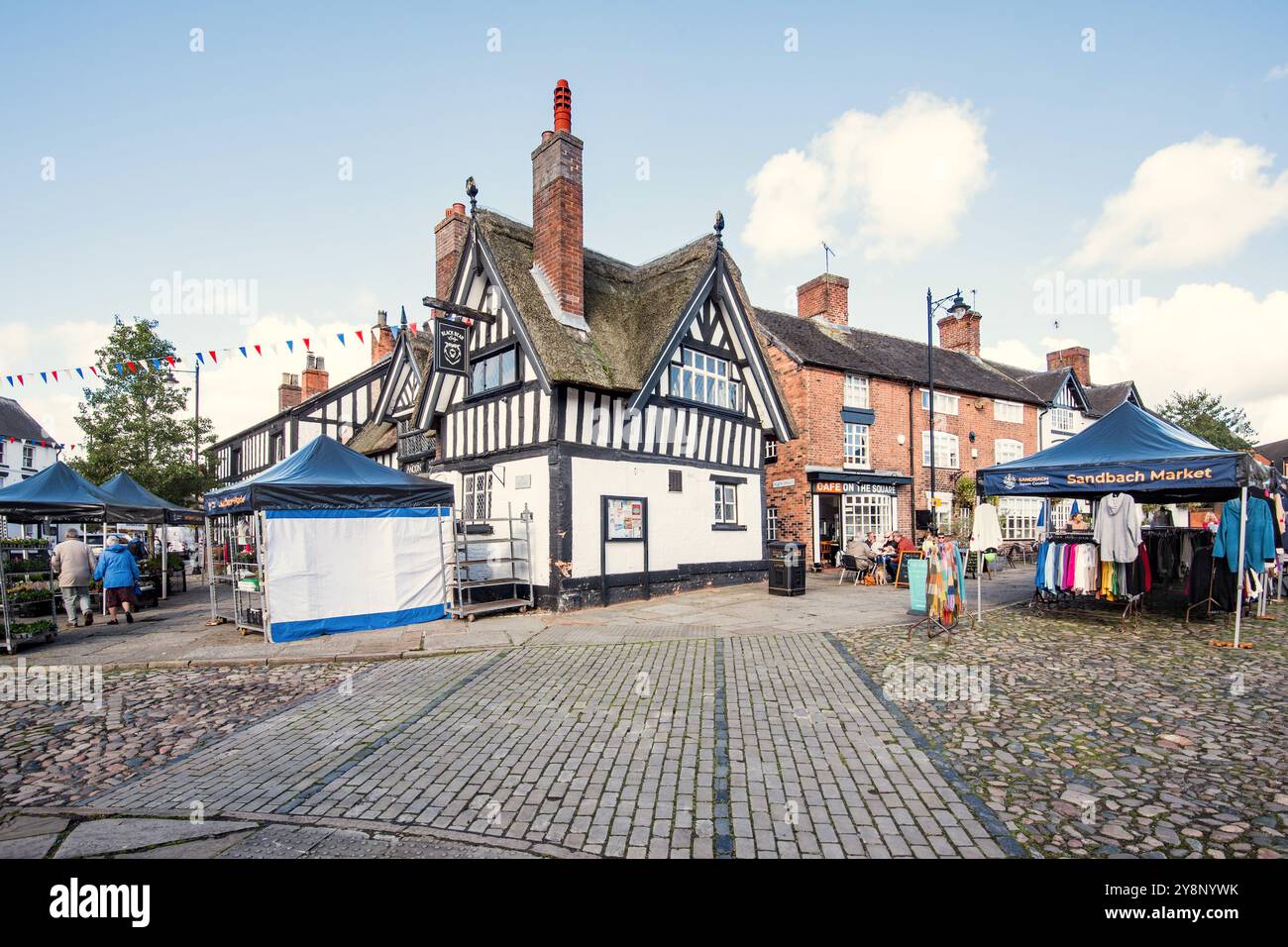 Black bear inn high st sandbach hires stock photography and images Alamy