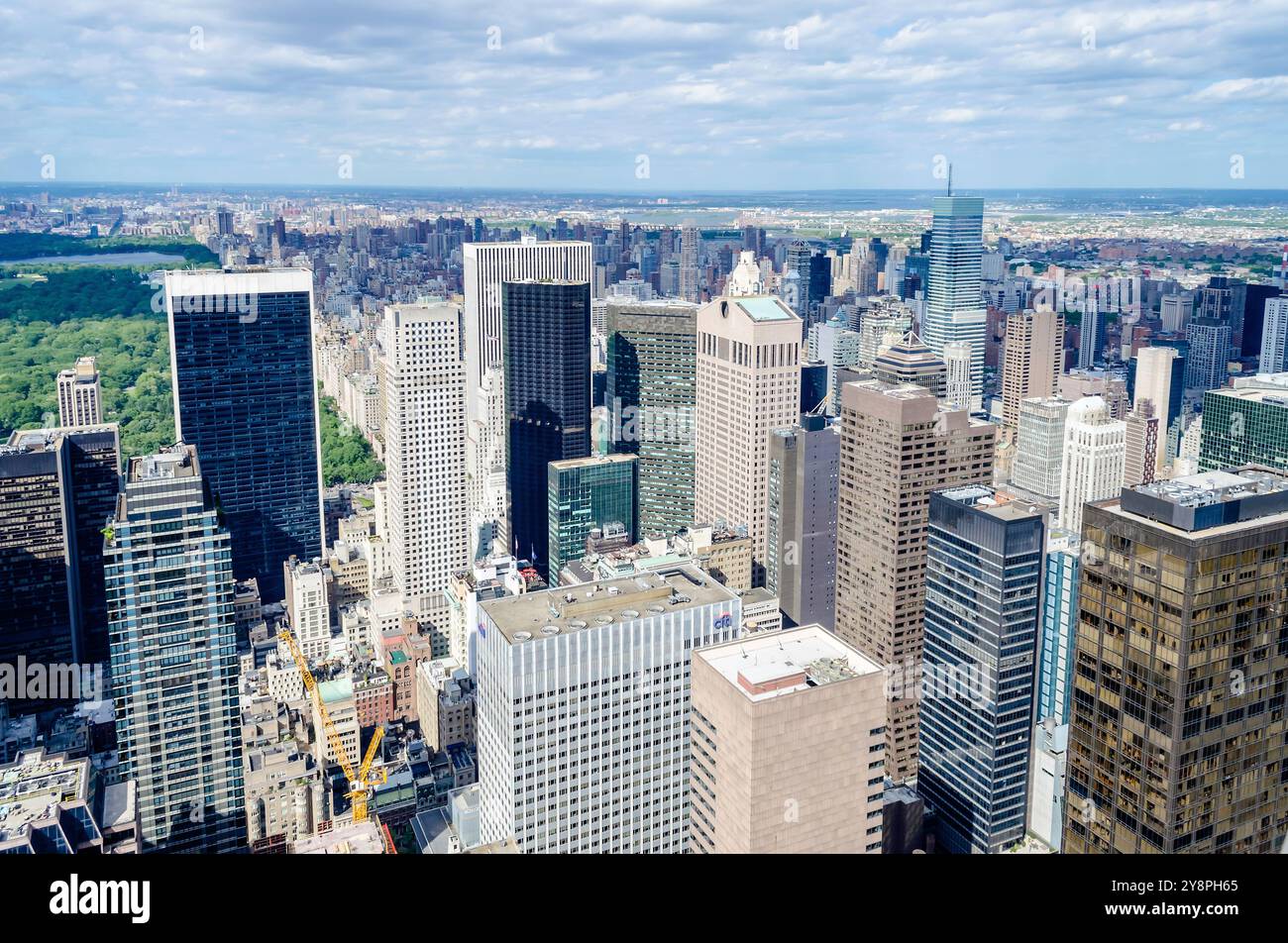 Aerial panoramic view of the New York City skyline from Midtown ...