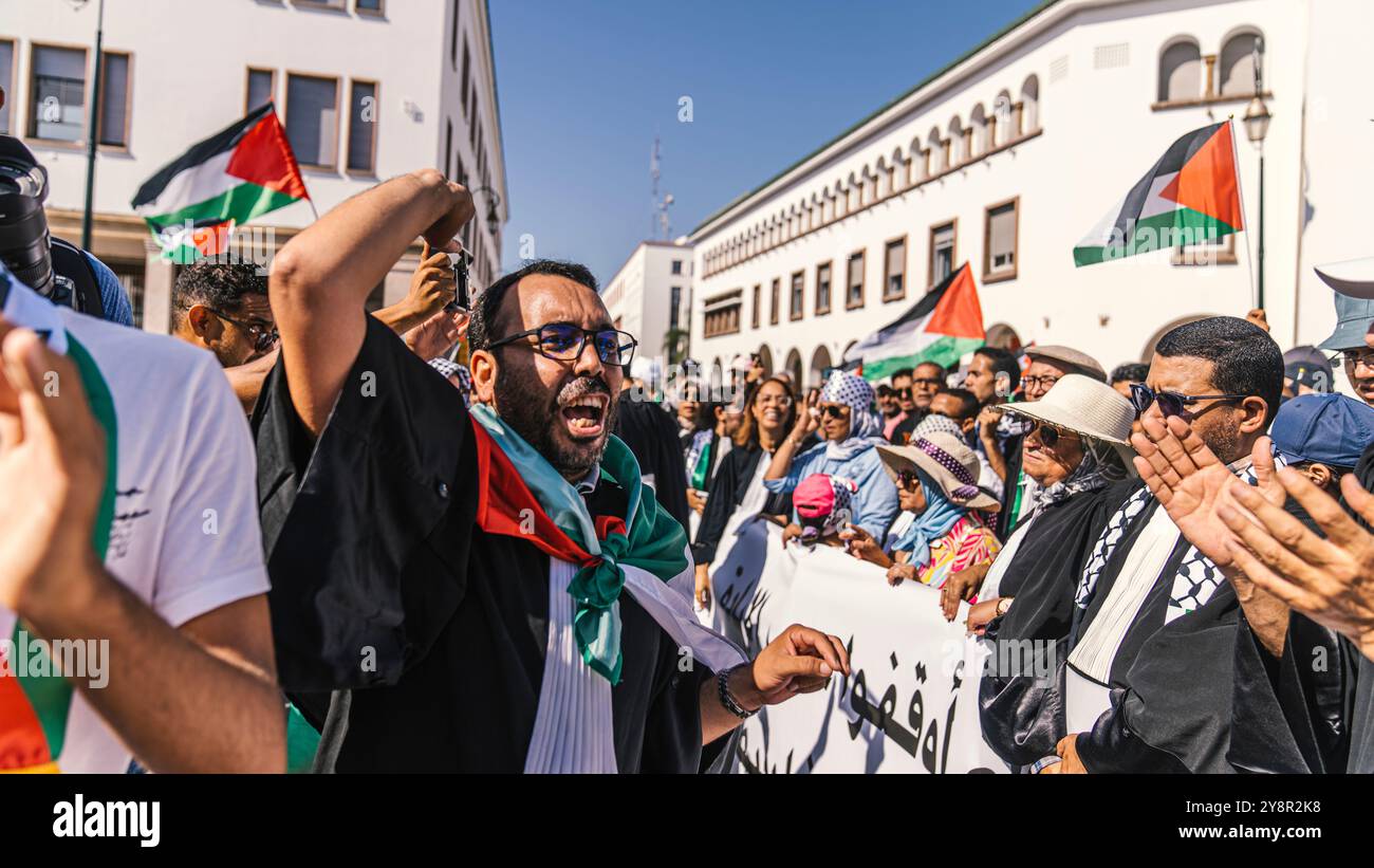 Jews Demonstrating Solidarity with jews hi-res stock photography and images - Alamy