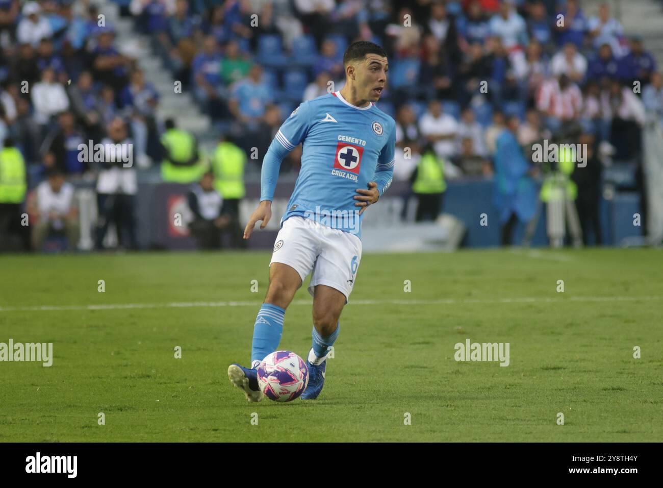 The Hell and Glory in Each Moment Between Necaxa and Cruz Azul