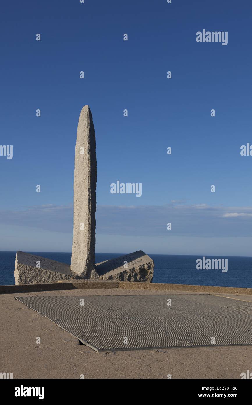 Ranger monument, Pointe du Hoc memorial, Omaha Beach, Lower Normandy, France, Europe Stock Photo