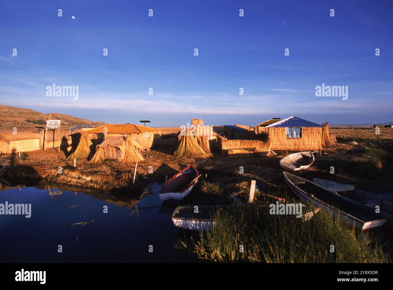 Travelcollection hi-res stock photography and images - Alamy