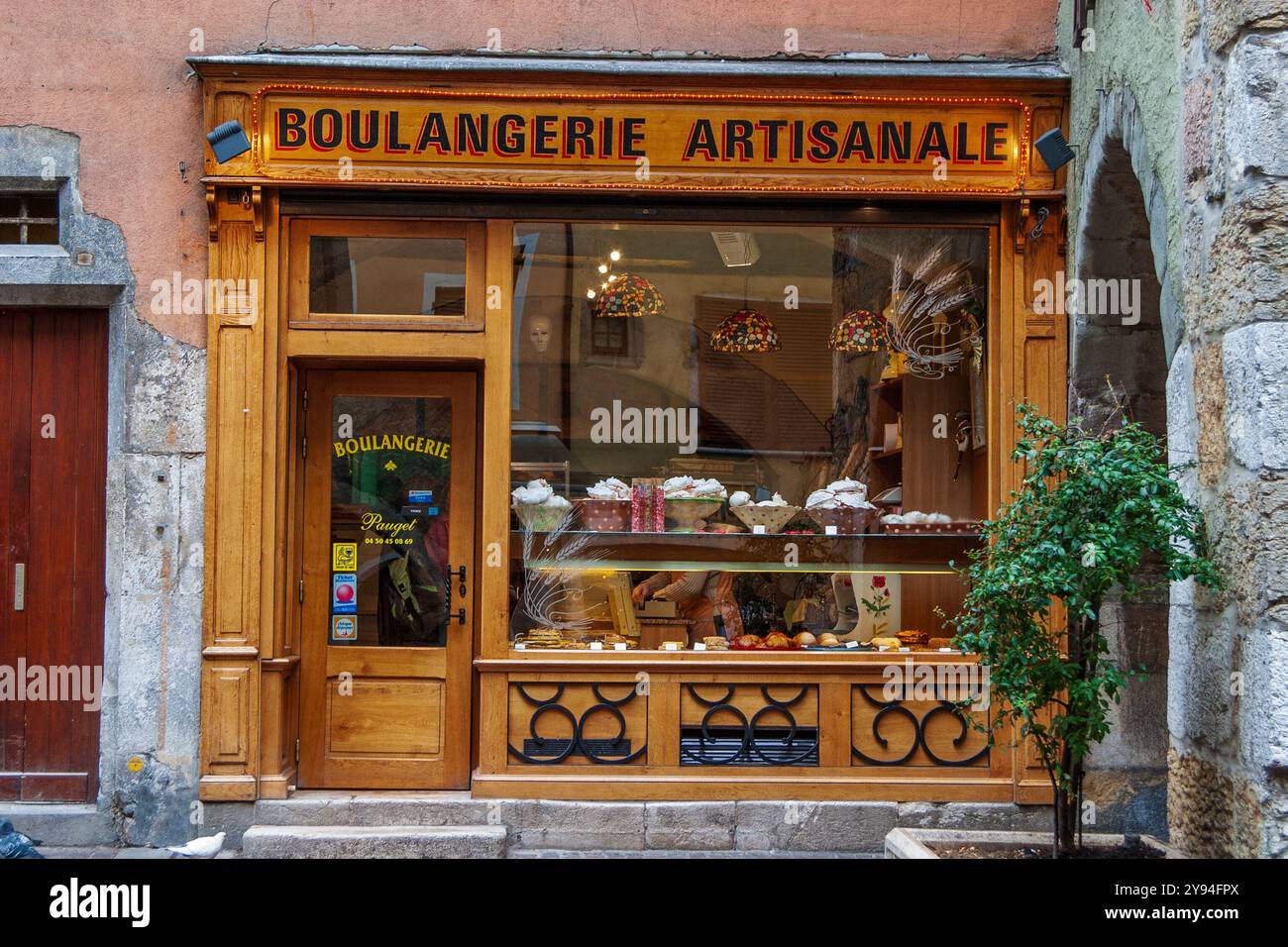 An artisan boulangerie in Annecy, France Stock Photo - Alamy