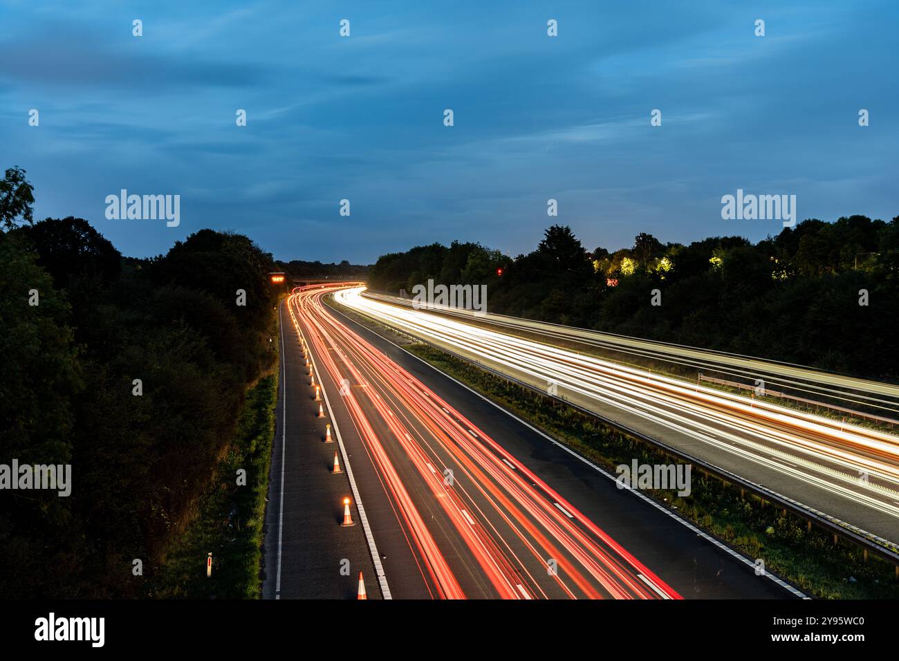 Car headlights uk motorway hi-res stock photography and images - Alamy