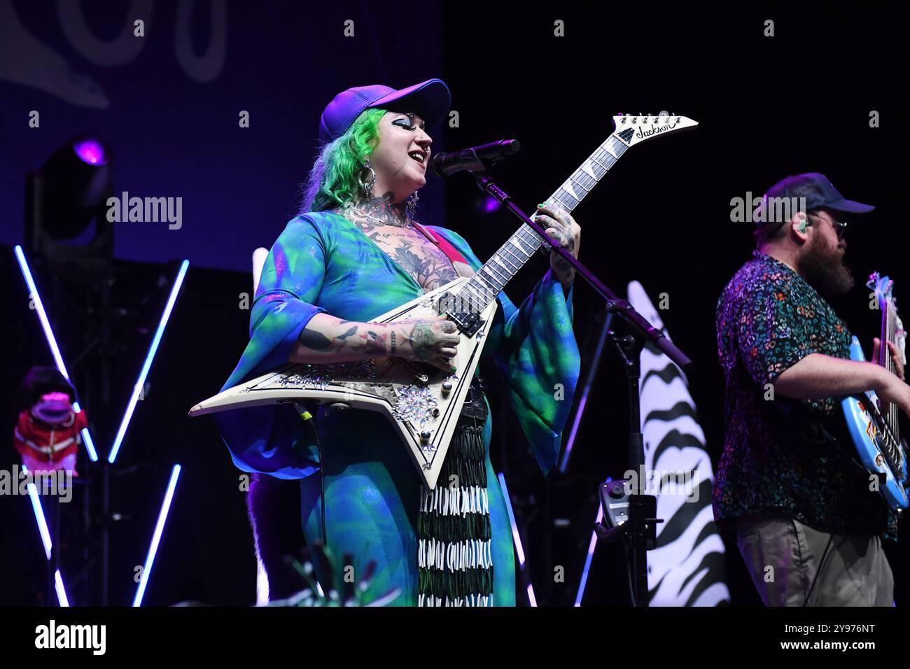 Nai palm and hiatus kaiyote hi-res stock photography and