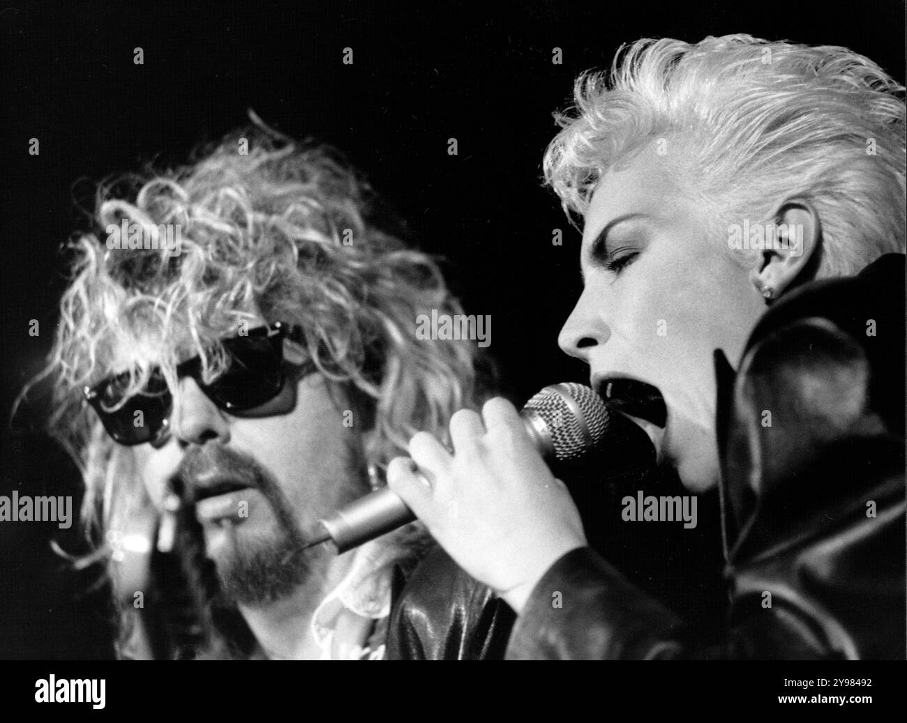 Eurythmics, music group Great Britain playing at Johanneshovs Isstadion, Hovet. Annie Lennox, singer UK and Dave Stewart, musician UK, in Stockholm, Sweden, October 3, 1986.Photo: Gunnar Bergkrantz/Aftonbladet/TT code 2723 Stock Photo