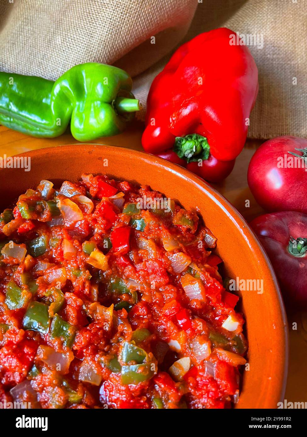 Pisto manchego with ingredients. La Mancha, Spain Stock Photo - Alamy