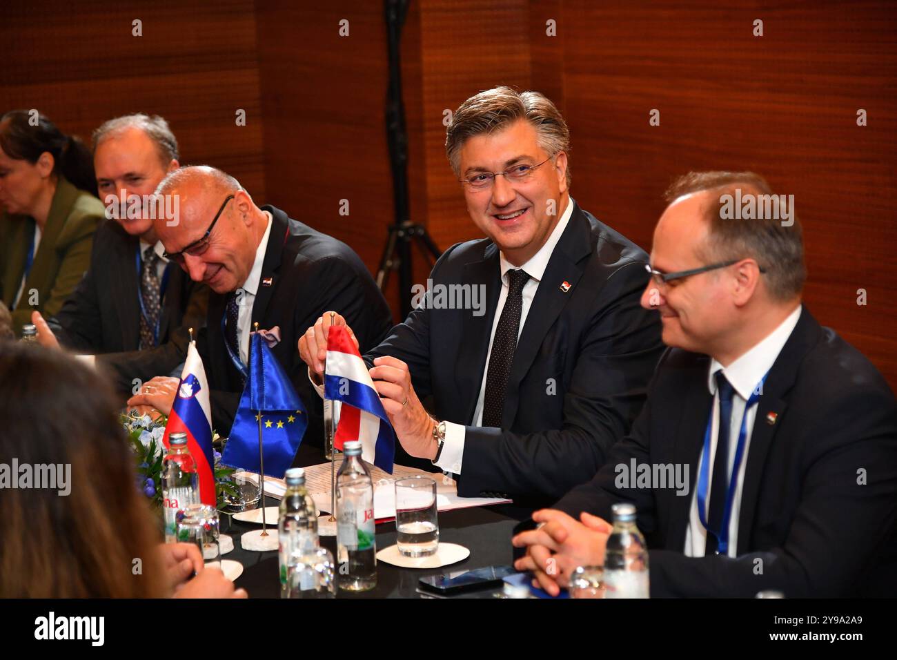 Croatia, Dubrovnik, 091024. Meeting at the summit of Ukraine - Southeast Europe in Dubrovnik. After the summit meeting, Prime Minister Andrej Plenkovic held several bilateral meetings. In the photo: Gordan Grlic Radman, Andrej Plenkovic, Zvonimir Frka Petesic. Photo: Bozo Radic / CROPIX Dubrovnik Croatia Copyright: xxBozoxRadicx bilateralni sastanak1-091024 Stock Photo