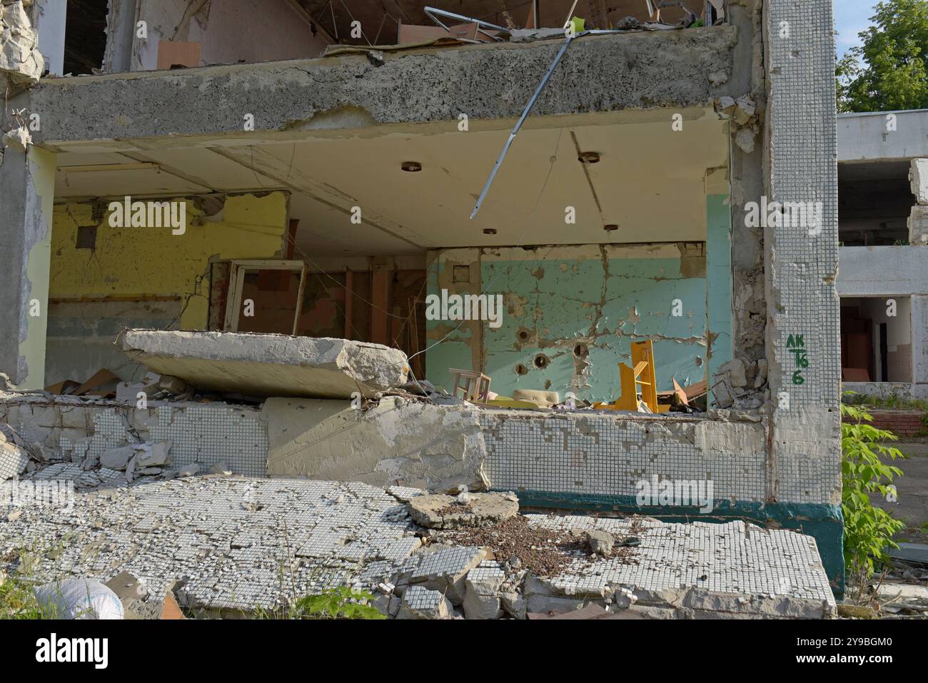 Apartment building in Kharkiv, NE Ukraine with damage from     in the Russian invasion, May 2024 Stock Photo