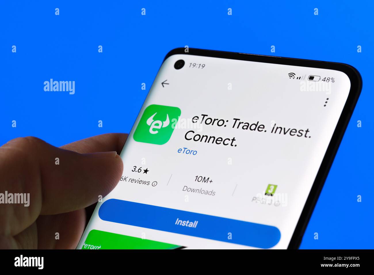 Etoro app hi-res stock photography and images - Alamy
