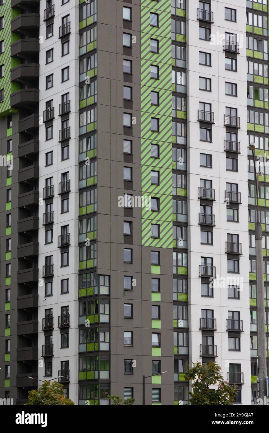 Person dead after high-rise apartment fire in... - WPXI - Green Highrise Apartment Buildings