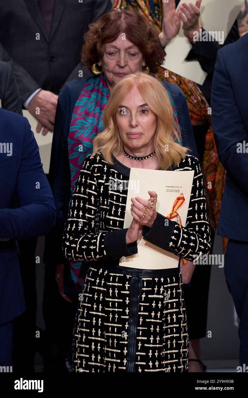 Santa Teresa Ávila Ángel Con Flecha Brillante Pieter Bailliu 1623  Ilustración de stock #618963116 de ©Morphart, image size:866x1390