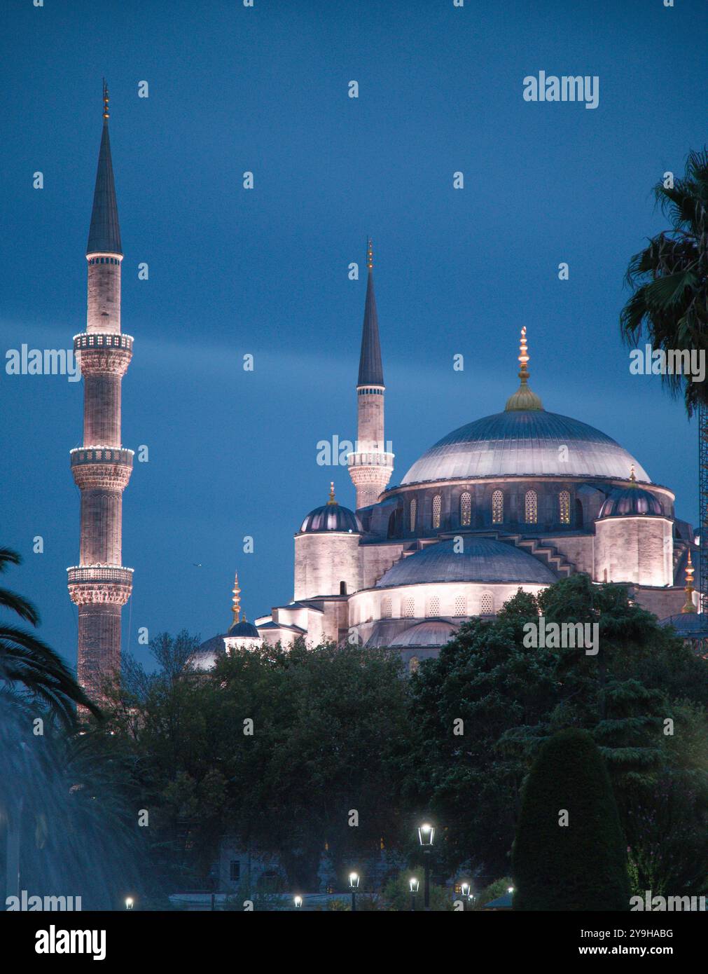 Türkiye, Turkey, Istanbul, Sultan Ahmet Camii, Blue Mosque Stock Photo ...
