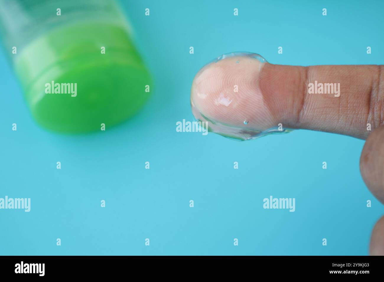 Aloe vera gel hand hi-res stock photography and images - Alamy