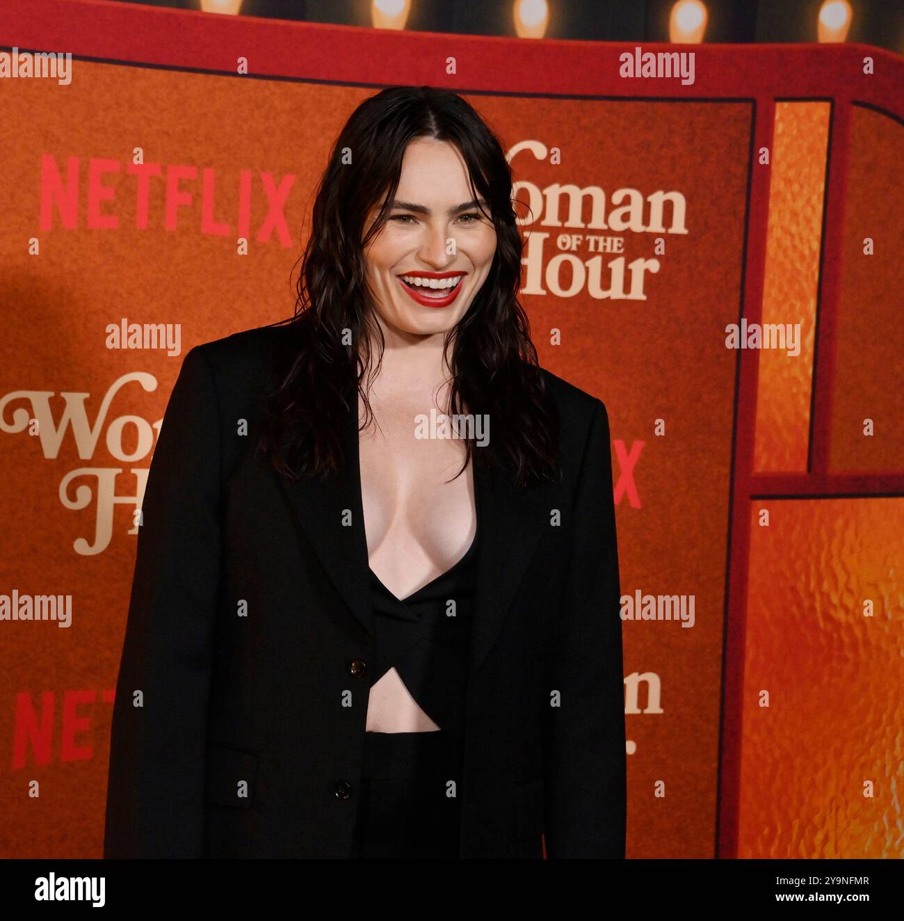 Mystery woman movie hi-res stock photography and images - Alamy