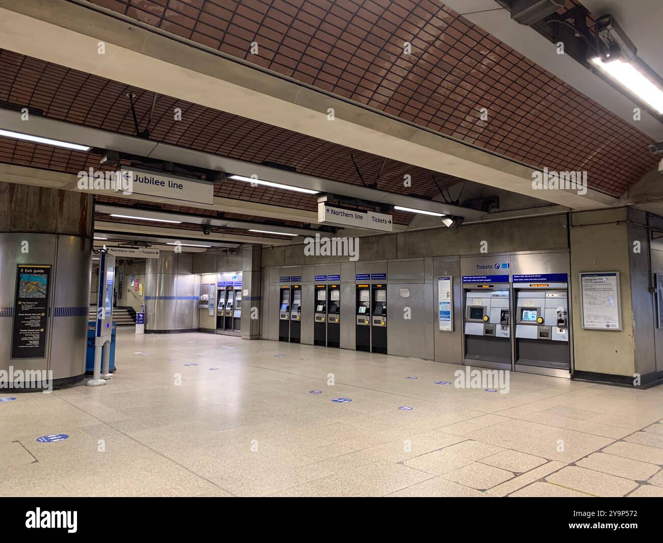 London Victoria station, underground entrance, lockdown pandemic 2020 - Smartphone Captured Stock Image
