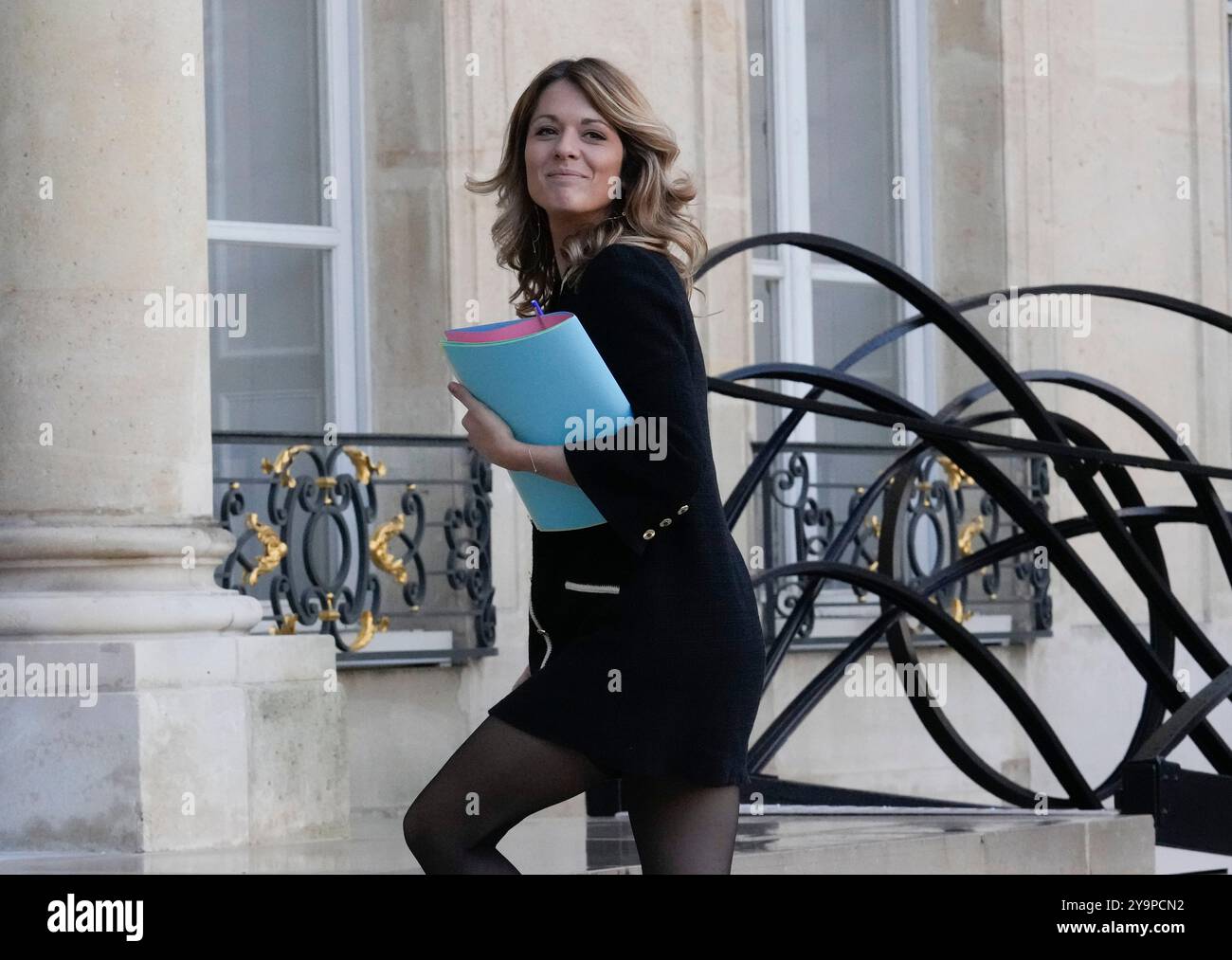 French government's spokesperson Maud Bregeon arrives for the weekly  cabinet meeting at the Elysee Palace, Thursday, Oct. 10, 2024 in Paris. (AP  Photo/Michel Euler Stock Photo - Alamy