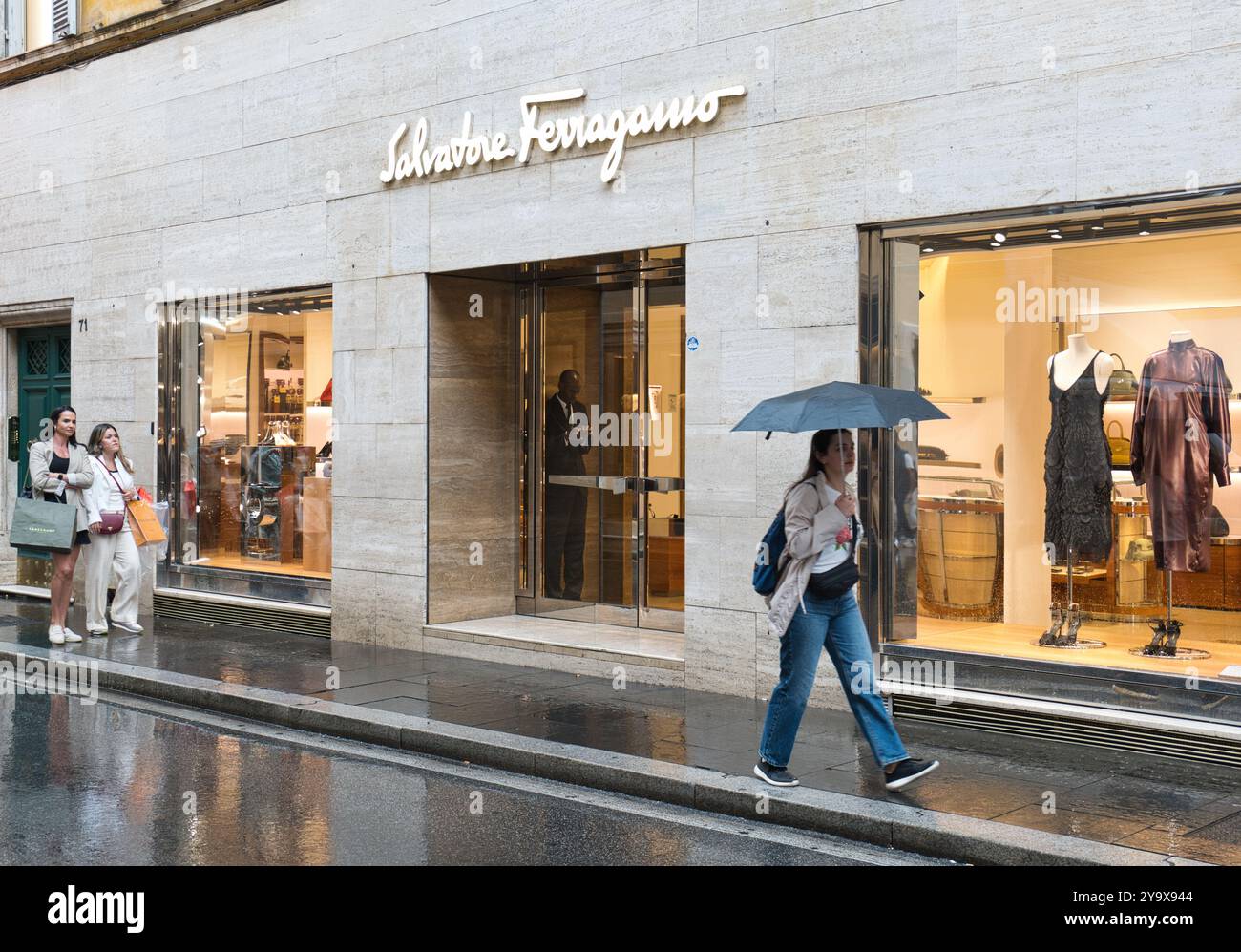 Salvatore ferragamo shop store hi res stock photography and images Alamy