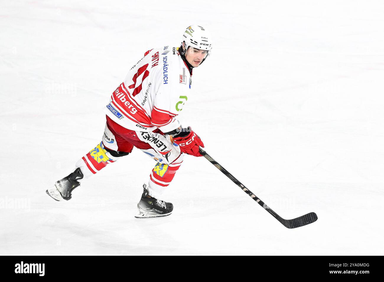 Eishockey DEL2 - 24/25 - 10. Spieltag: Krefeld Pinguine vs Eispiraten Crimmitschau am 11.10.2024 in der Yayla Arena in Krefeld Crimmitschaus Colin Smith (Nr.41) Foto: osnapix Stock Photo