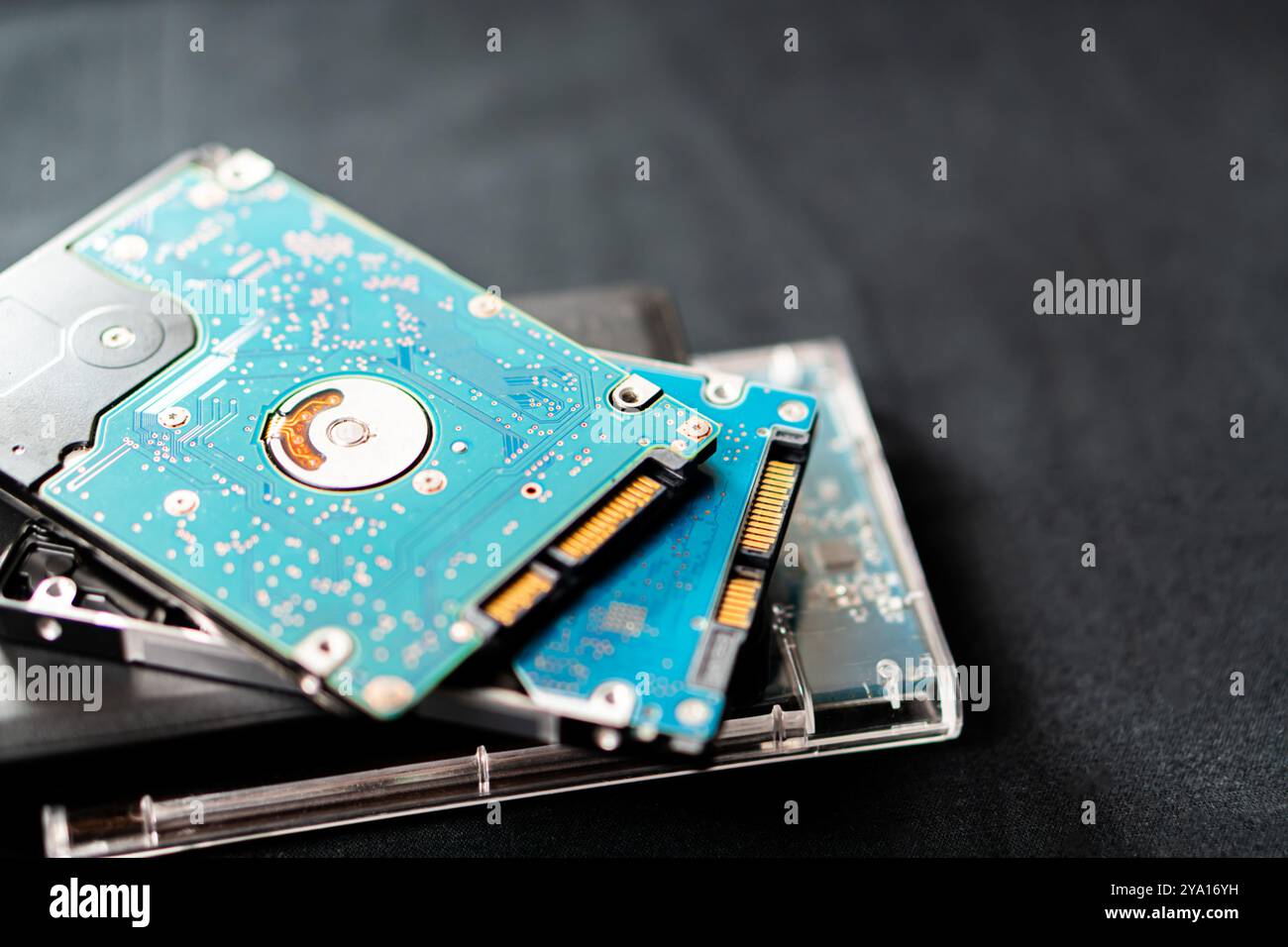 Internal computer connectors hi-res stock photography and images - Alamy