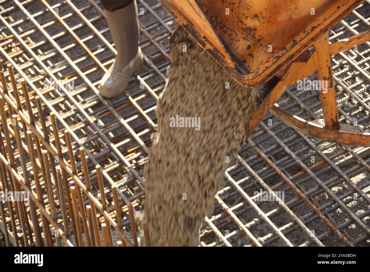 Foundation concrete hi-res stock photography and images - Alamy