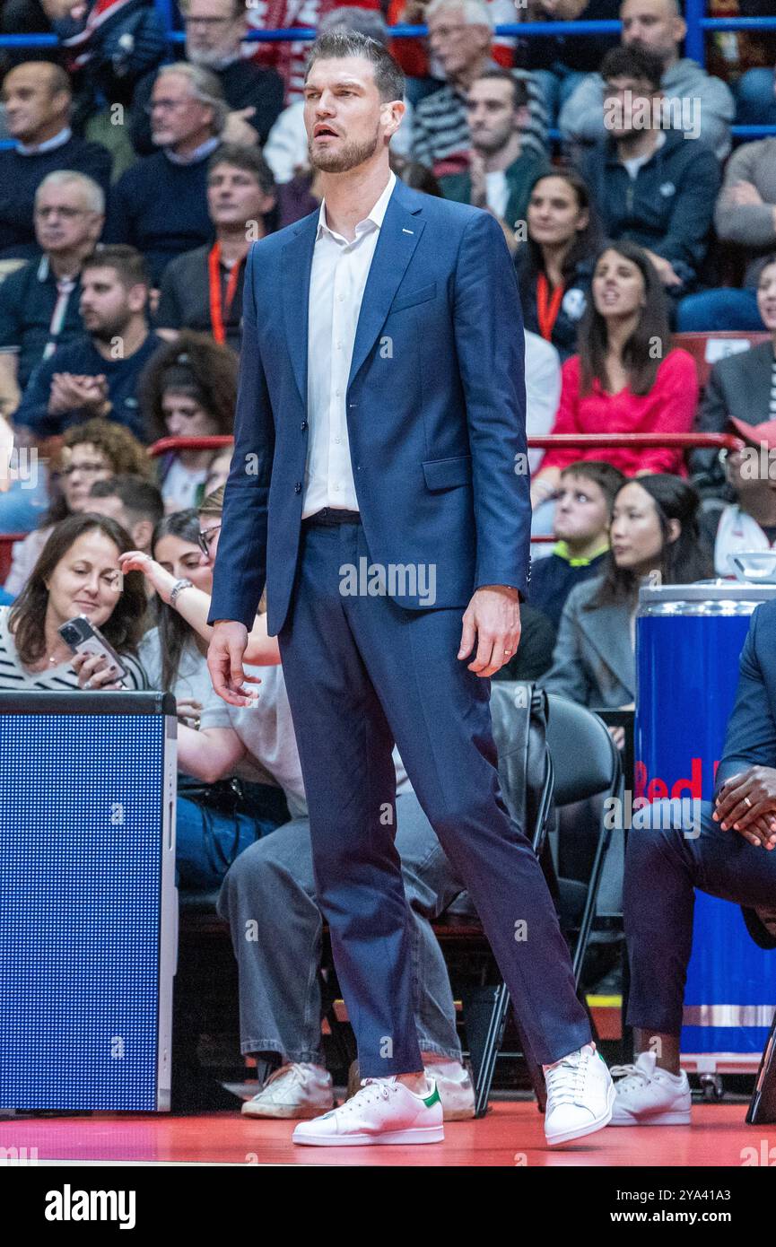 Tiago Splitter's life story reveals him in a new light | Pounding The Rock, image size:865x1390