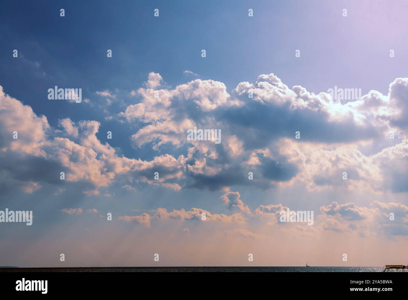 Beautiful sea blue sky clouds hi-res stock photography and images - Alamy