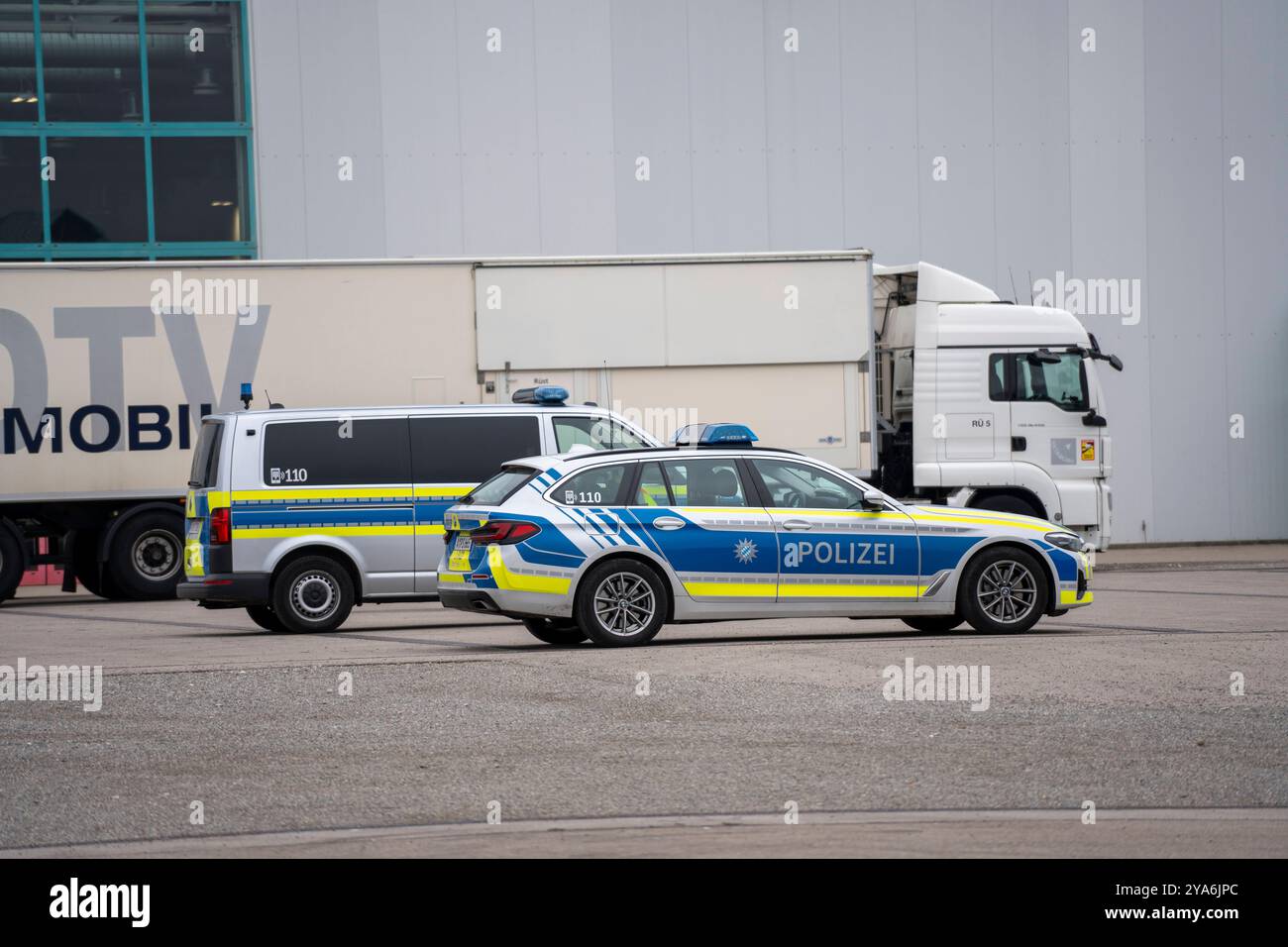stellenangebote polizei augsburg