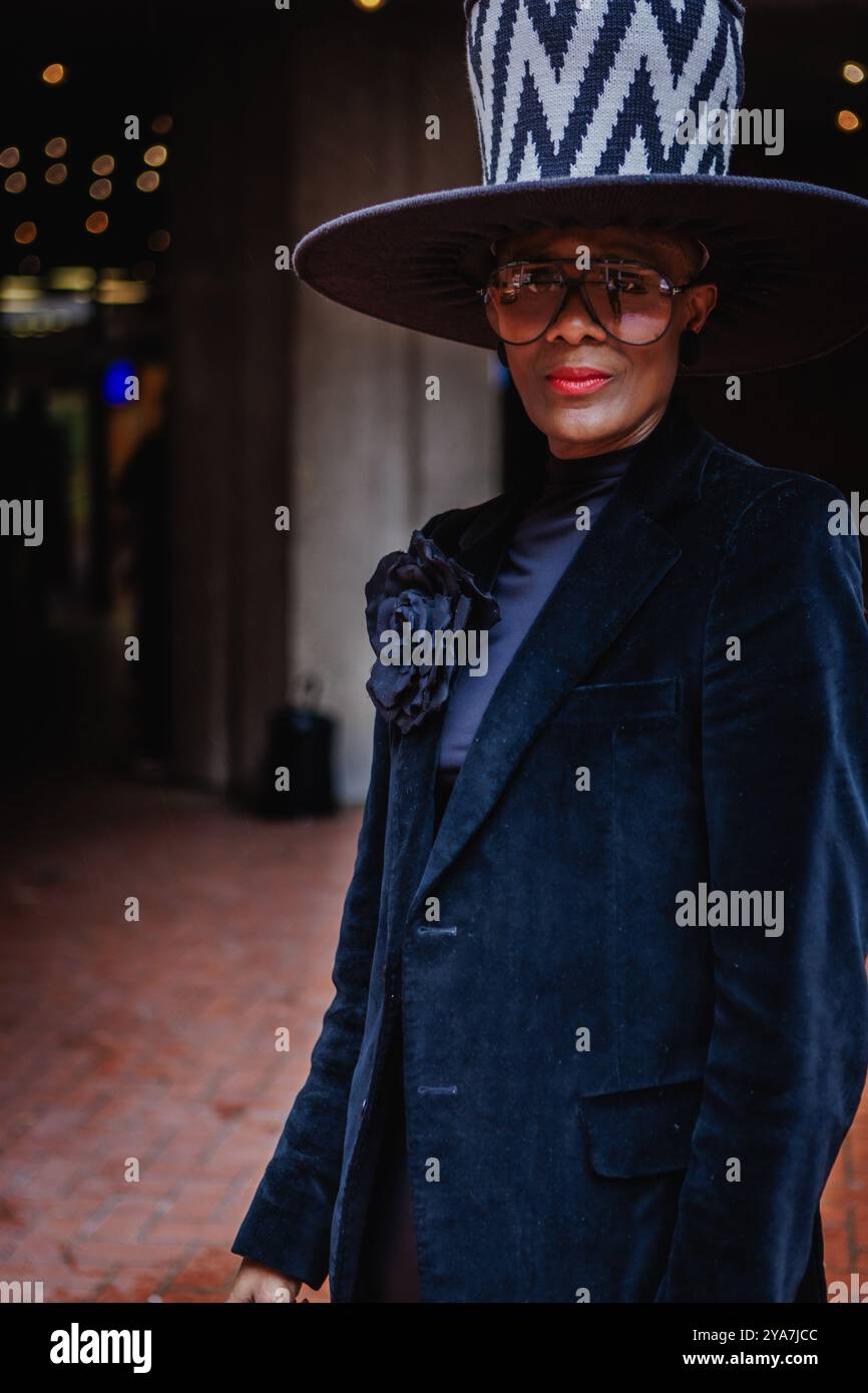 African fashionweek london hi-res stock photography and images - Alamy