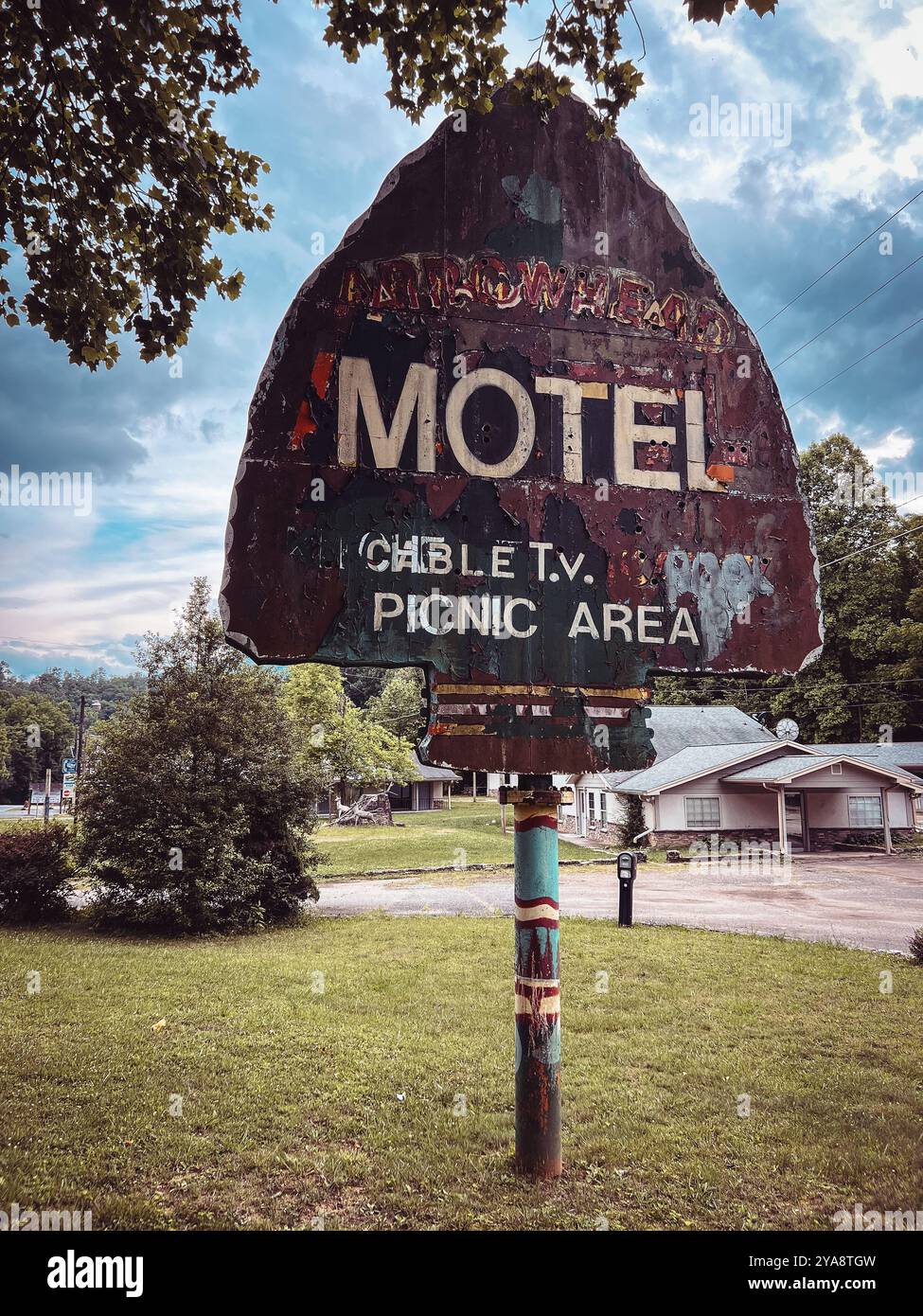 Arrowhead Motel Retro Sign, Whittier, North Carolina, USA - Smartphone Captured Stock Image