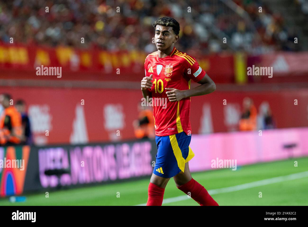 lamine-yamal-spain-national-team-hi-res-stock-photography-and-images